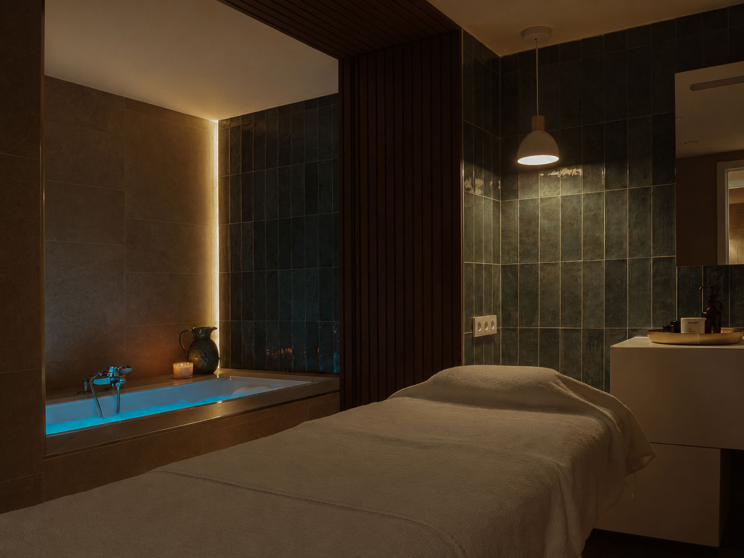 room agua